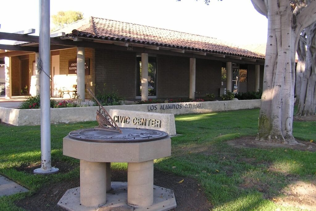 Los Alamitos